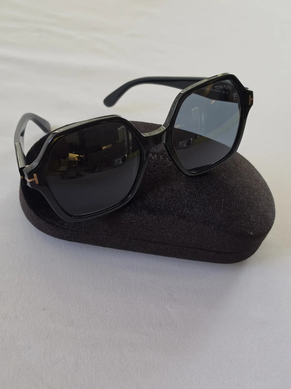 Tom Ford Black Oversized Women's Sunglasses